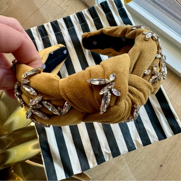 Lele Sadoughi Gold Knotted Headband with Butterly Jewel Embellishment - Picture 8 of 8